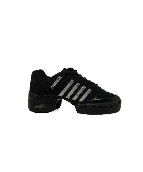 Picture of SNKR01 Black Adult